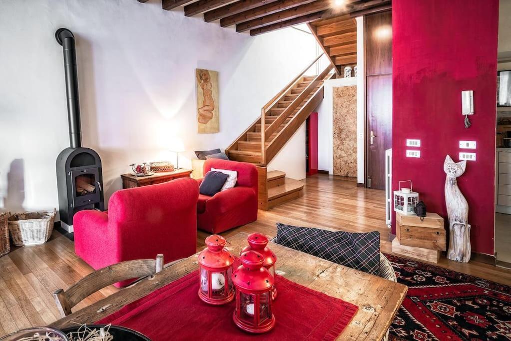 Loft Overlooking The Old Town . Feltre Dış mekan fotoğraf